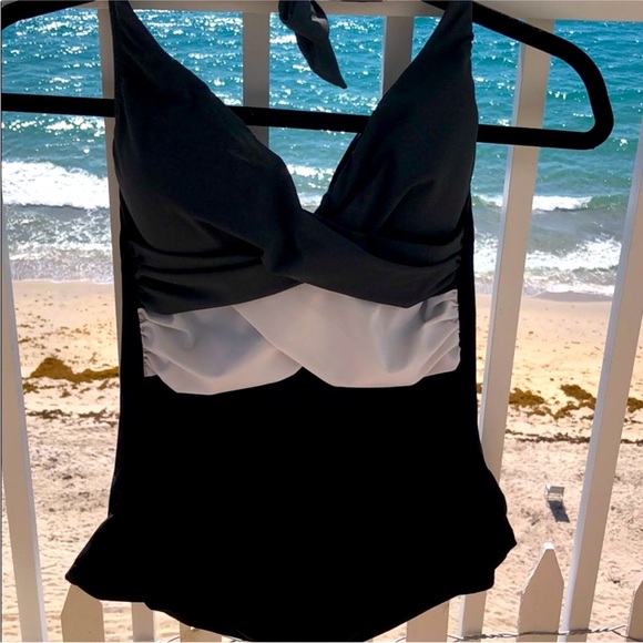 PROFILE by GOTTEX Tankini bathing suit top - Picture 1 of 3
